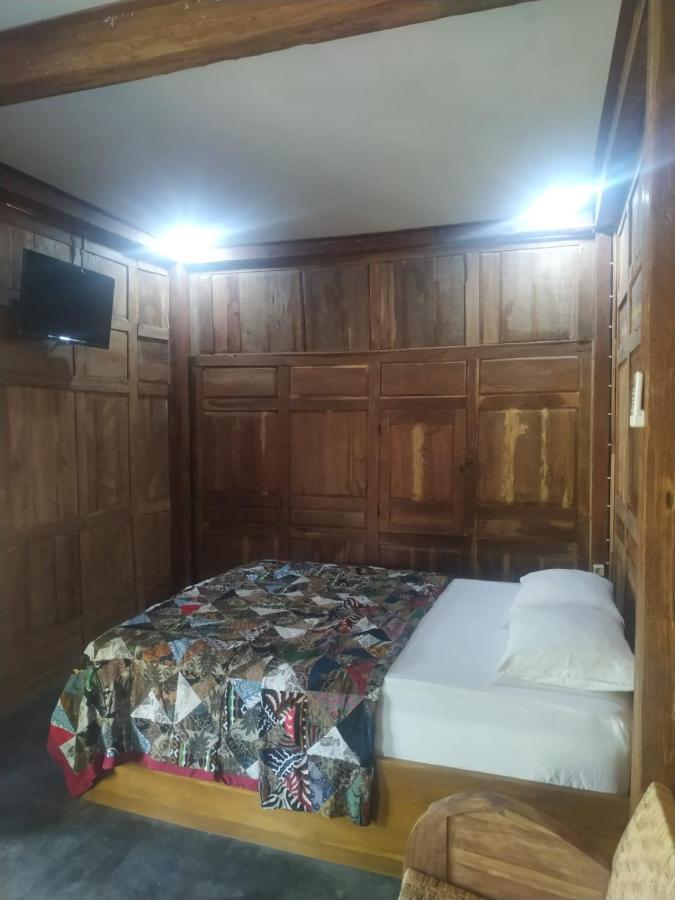 Omah Kayu Jagalan Hotell Magelang Eksteriør bilde